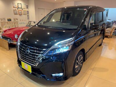 R4　セレナ　ハイウェイスターV